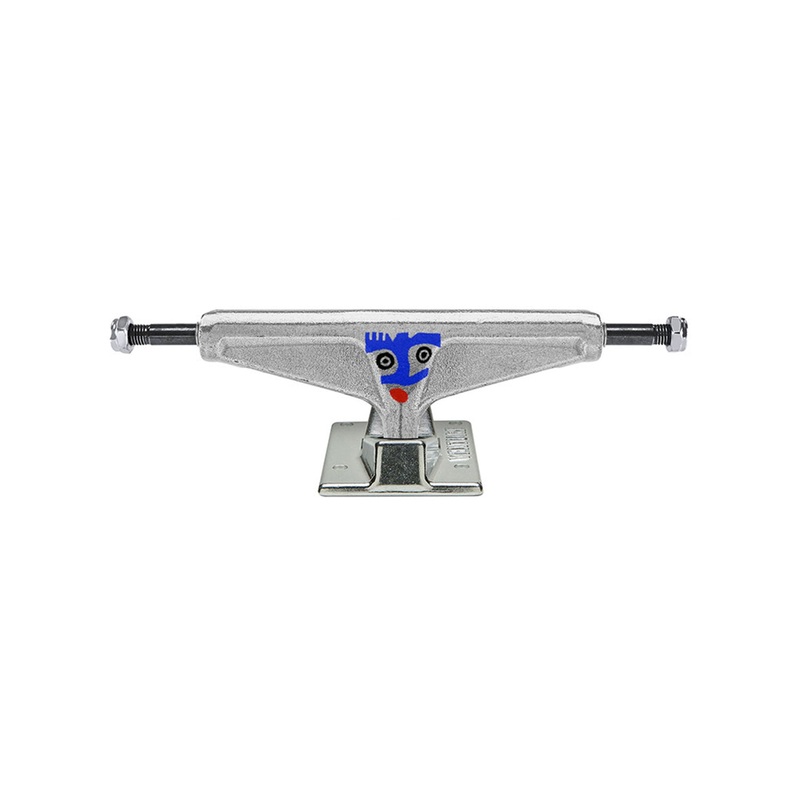 Tino Rincon V-Light Trucks