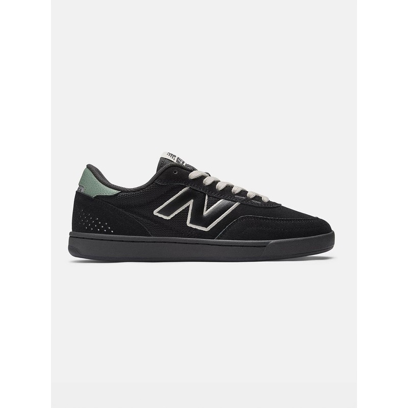 440 Black/Black Shoes