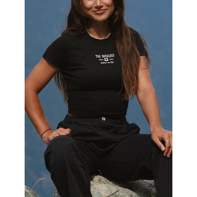 Basic Black Fitted T-Shirt