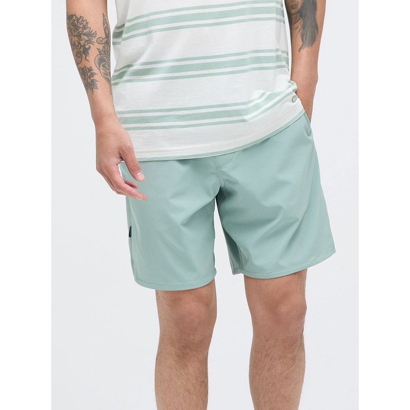 Complex Hybrid Shorts
