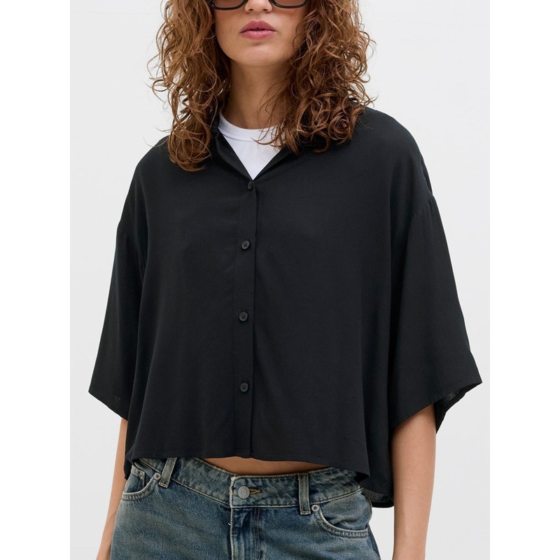 Mira Short Sleeve Buttondown Shirt
